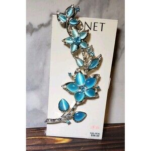 Monet VTG Silvetone Blue Lenses 3 Stones Floral Design Brooch pin
